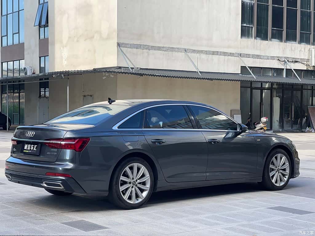 Audi A6L, 2022 9