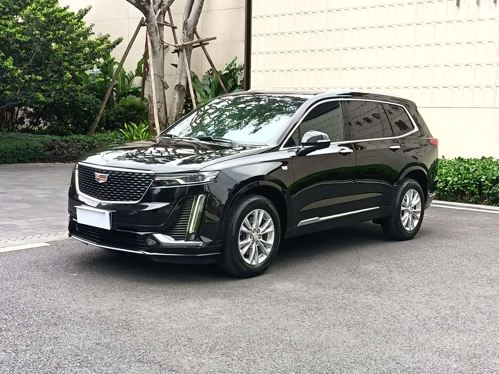 Cadillac XT6
