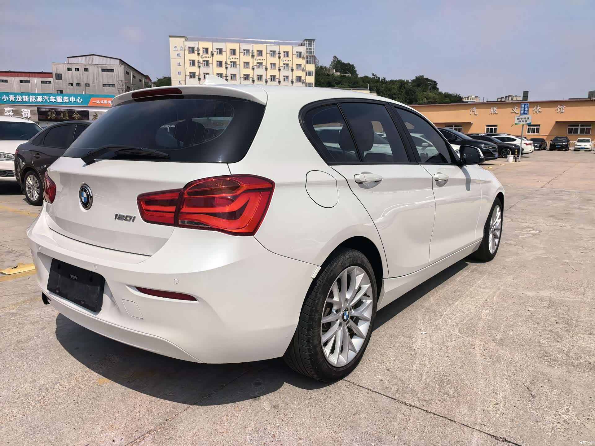 BMW 1 Series, 2016 6