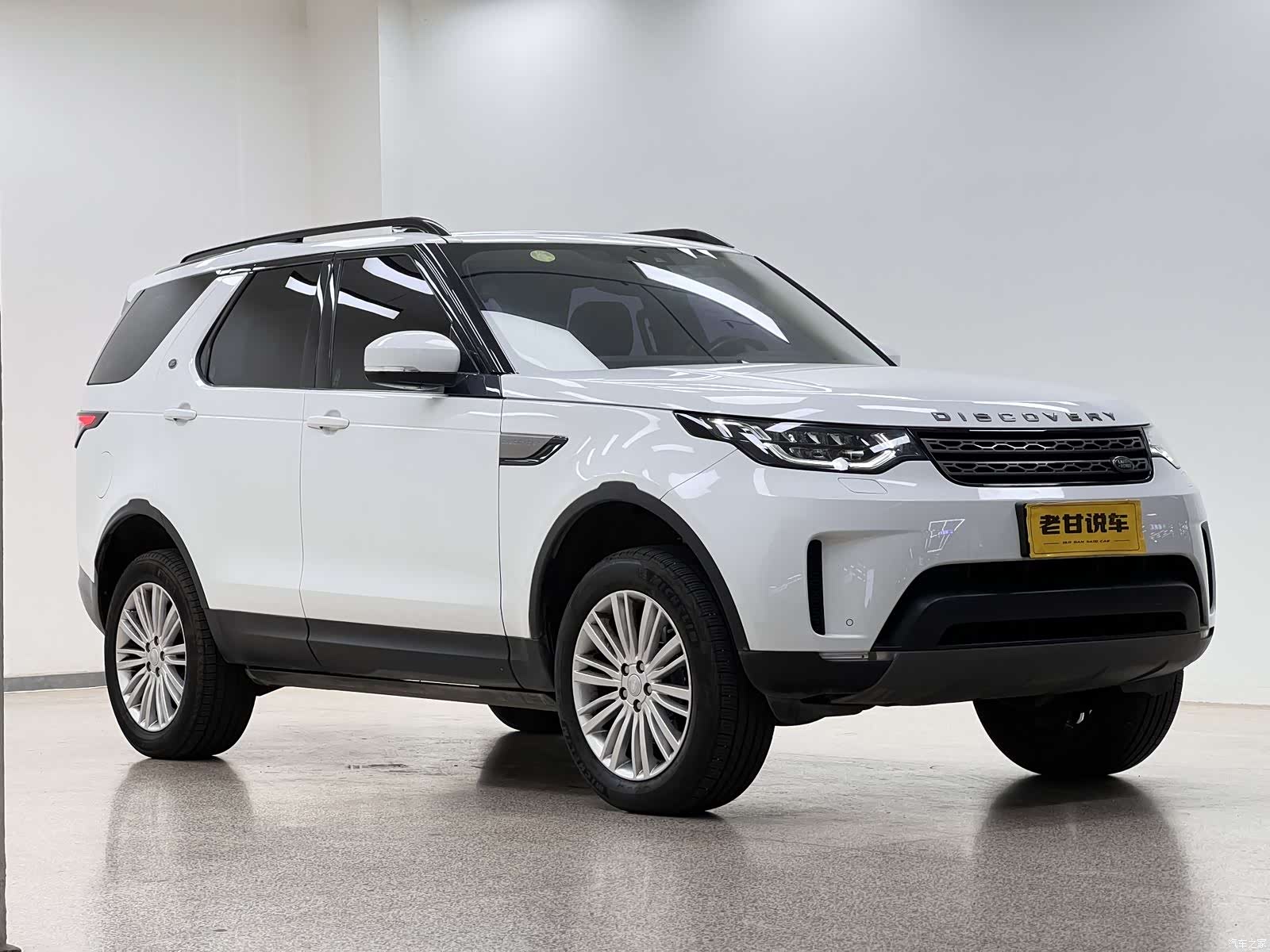 Land Rover Discovery, 2017 3