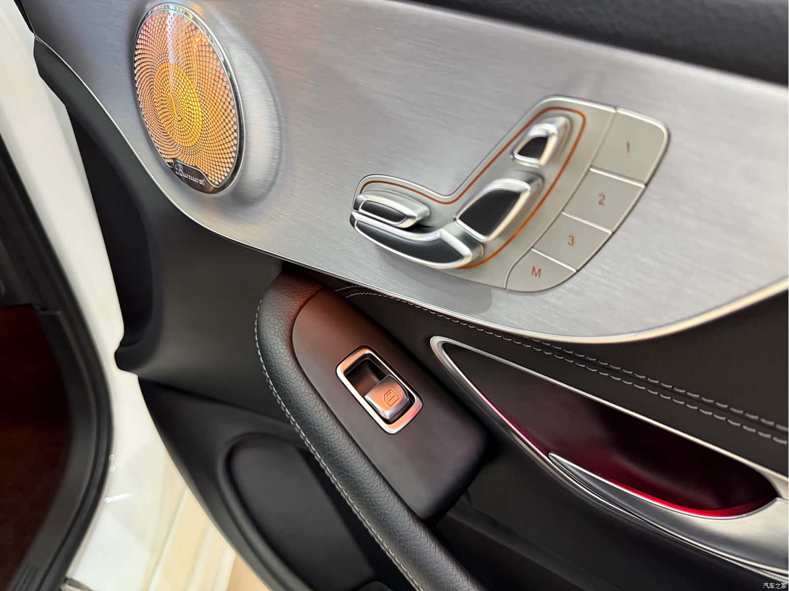Mercedes-Benz C-Class, 2019 23