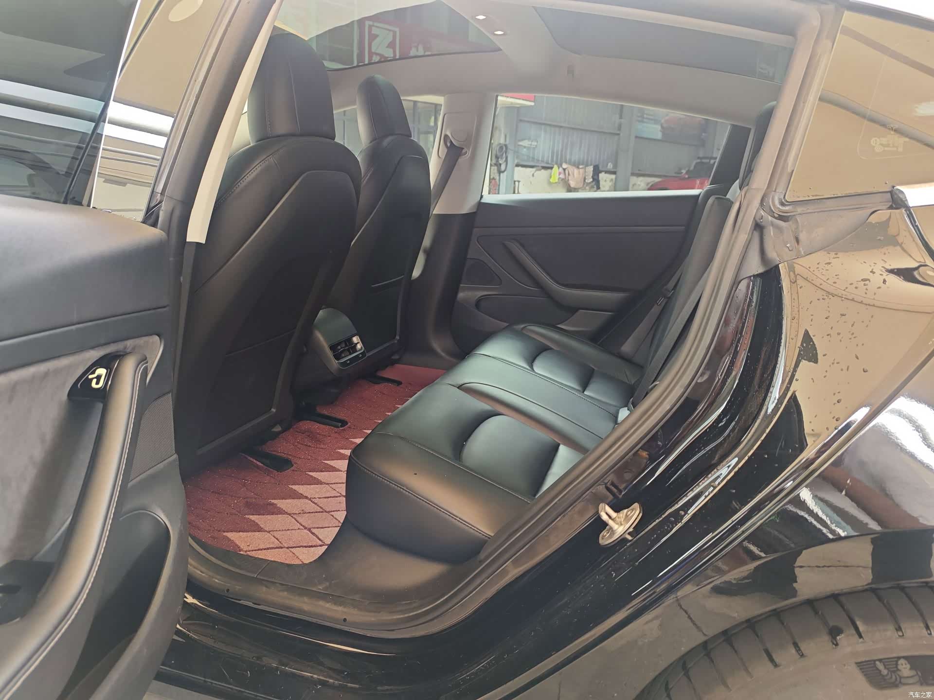 Tesla Model 3, 2020 все фото