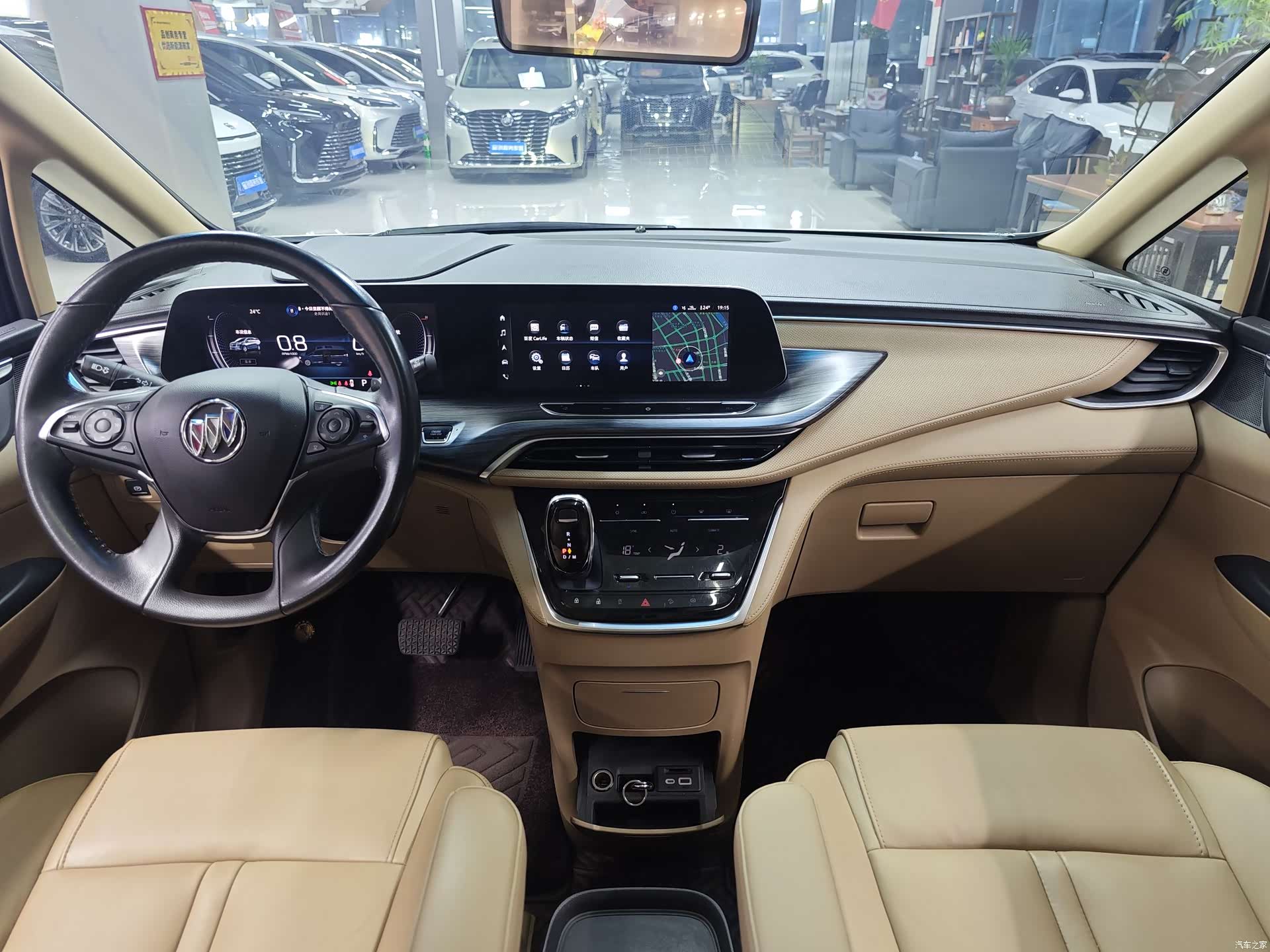 Buick GL8, 2020 4