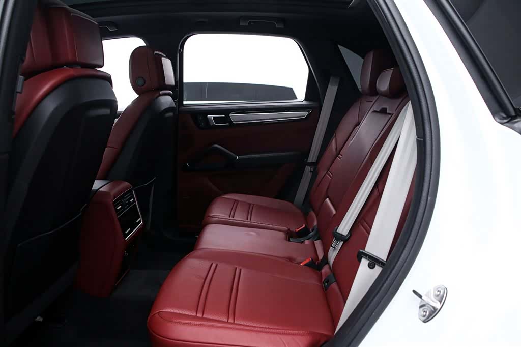 Porsche Cayenne, 2024 14