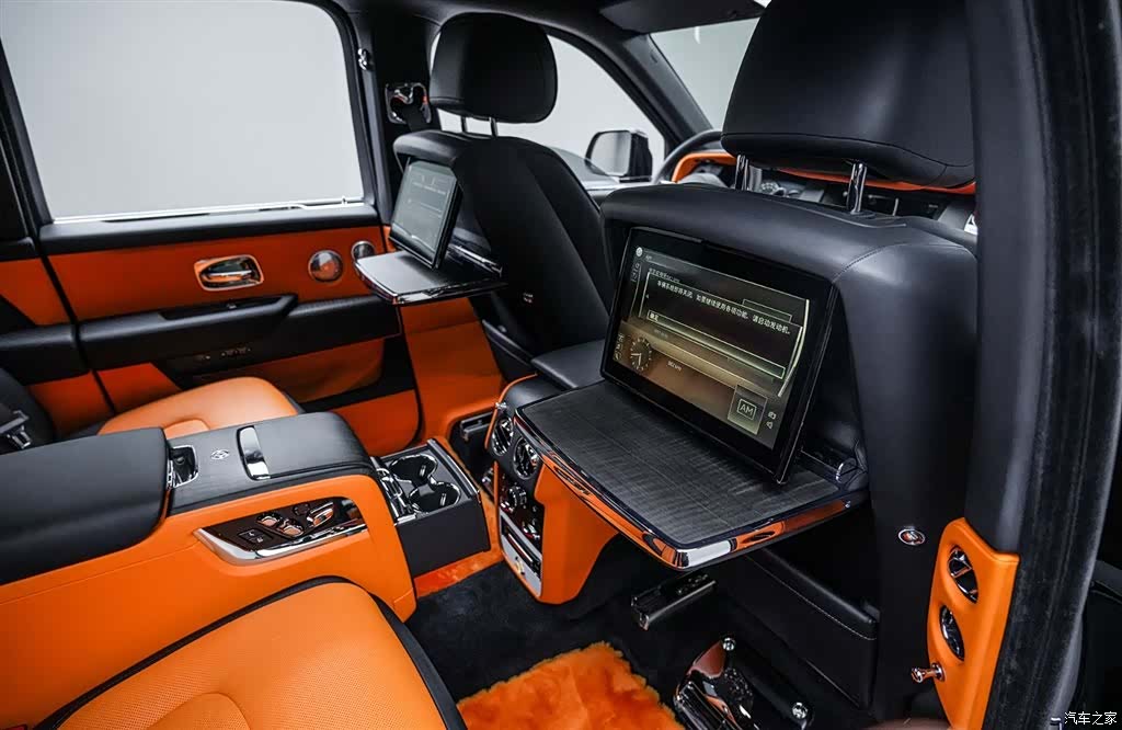 Rolls-Royce Cullinan, 2021 26