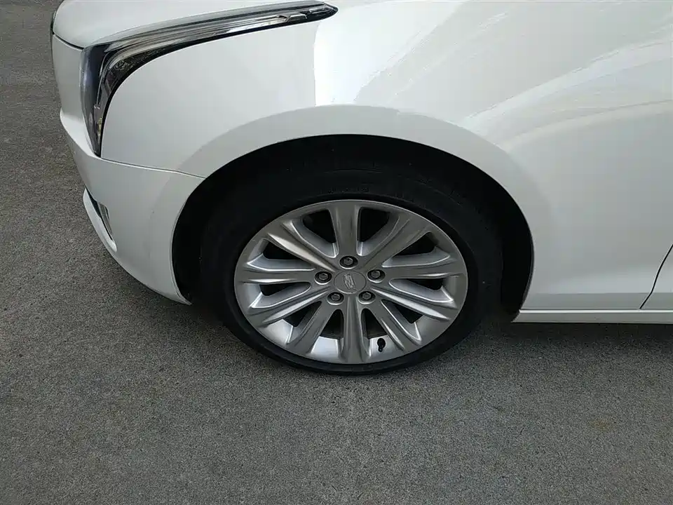 Cadillac ATS-L