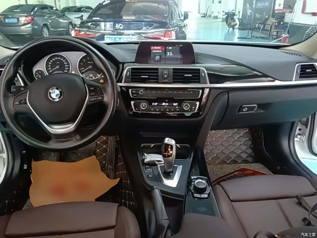 BMW 3 Series, 2018 10