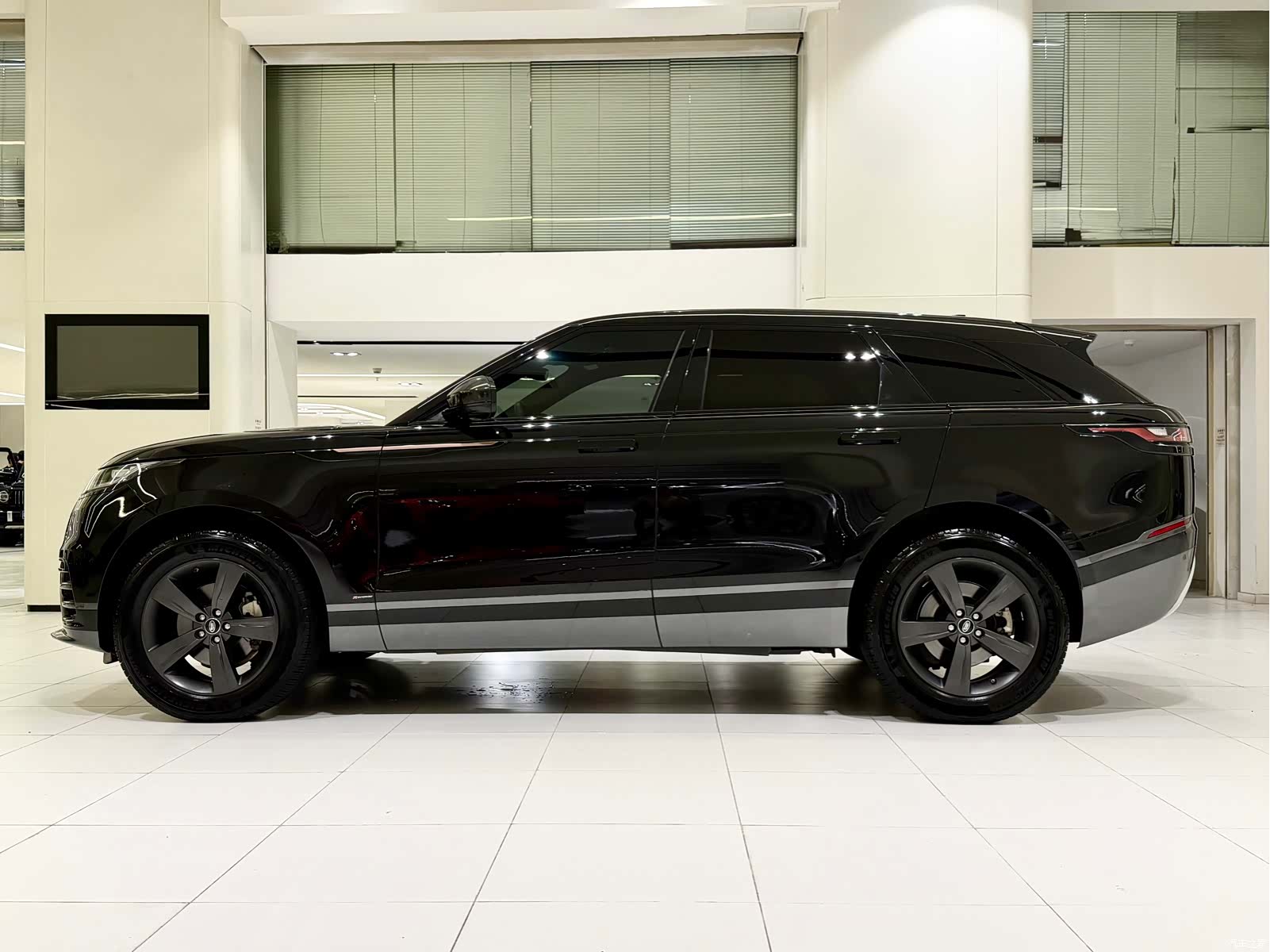 Land Rover Range Rover, 2019 3
