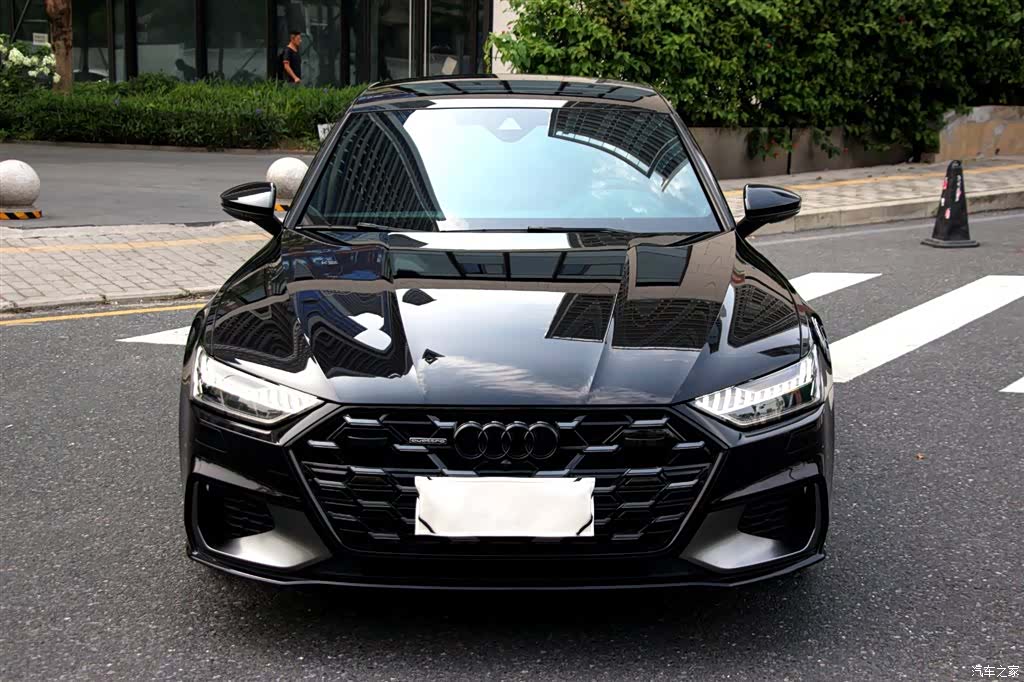 Audi A7L, 2024 2