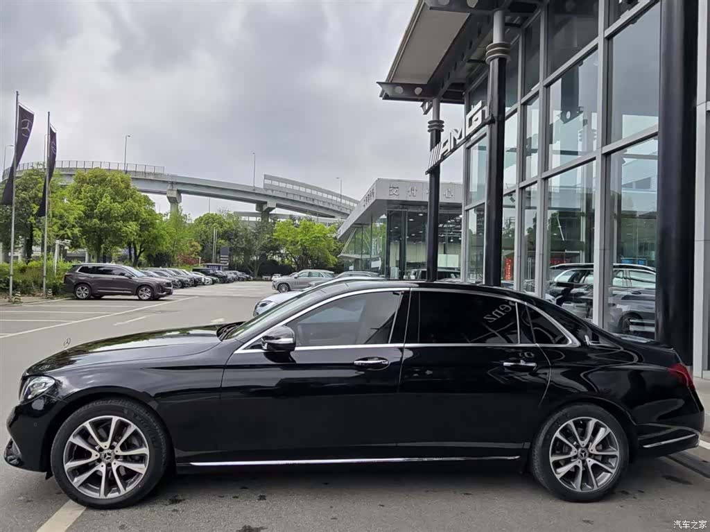 Mercedes-Benz E-Class, 2020 все фото
