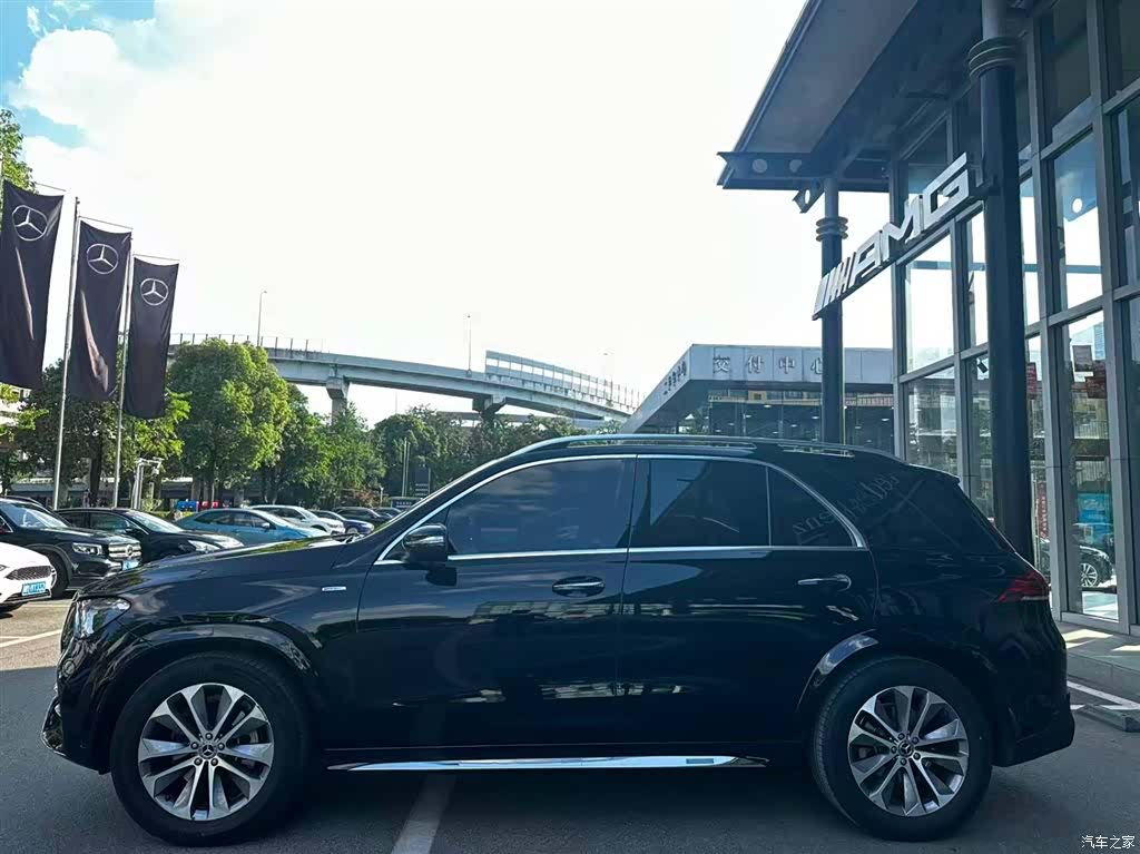 Mercedes-Benz GLE, 2023 6