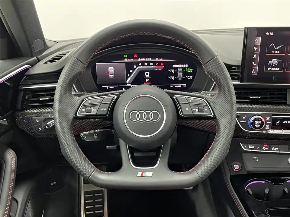 Audi S4