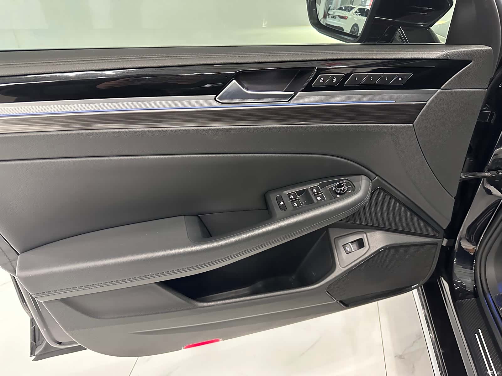 Volkswagen Phideon, 2019 4