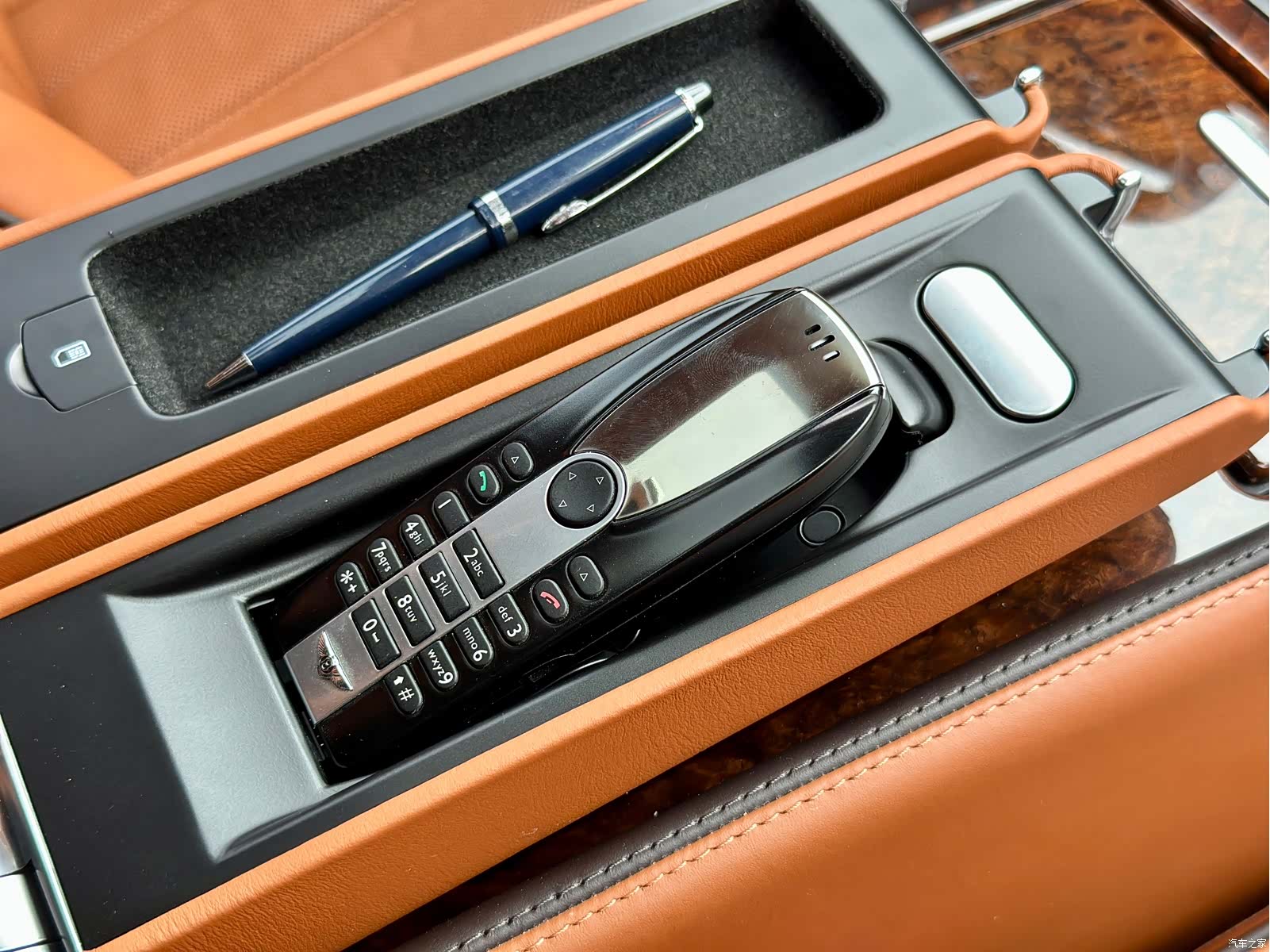 Bentley Flying Spur, 2012 52