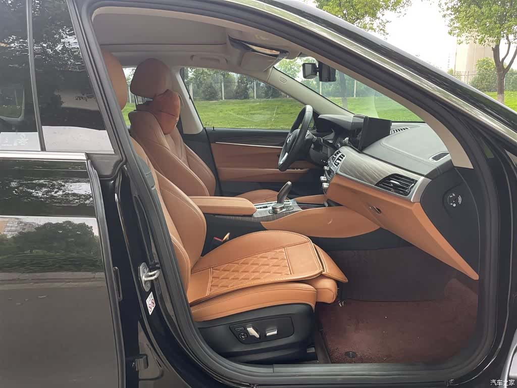 BMW 6 Series GT, 2024 16