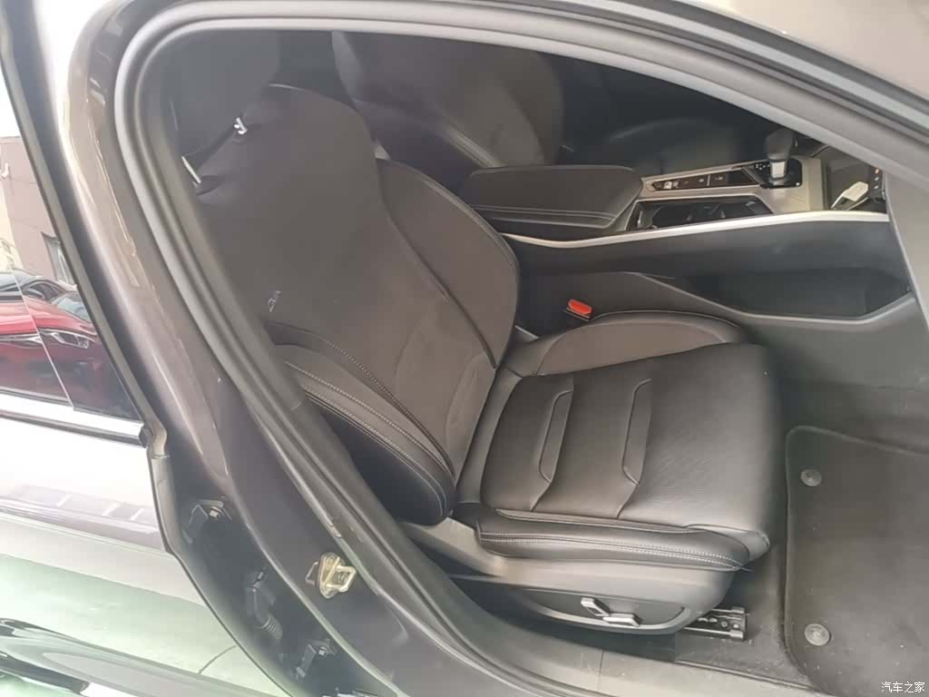 Geely Preface, 2025 25
