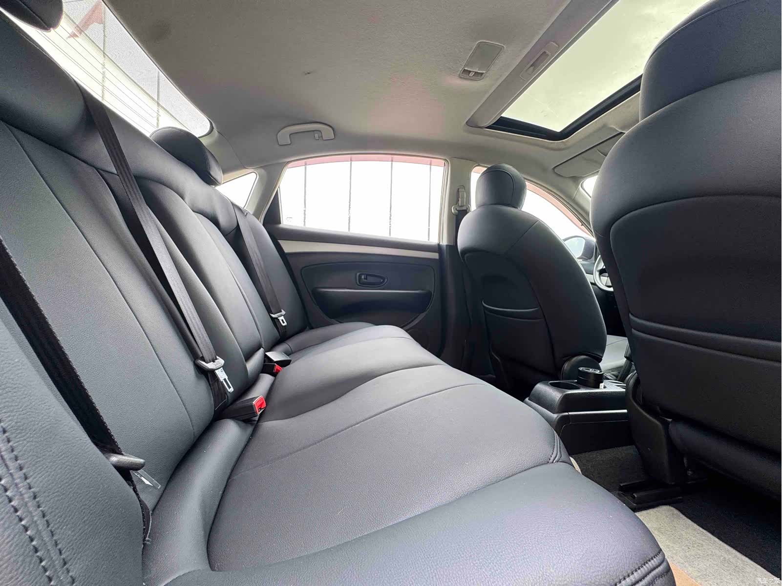 Nissan Sylphy, 2017 7