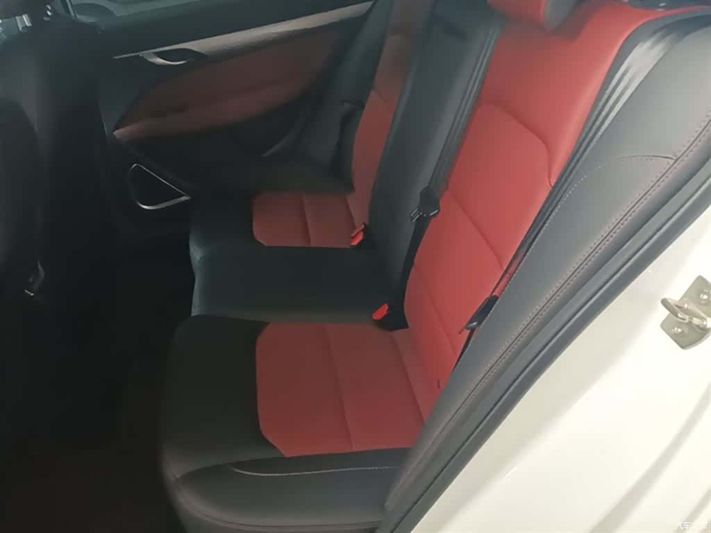 Geely S1, 2019 17