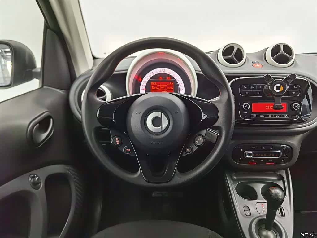 Smart Fortwo, 2017 11