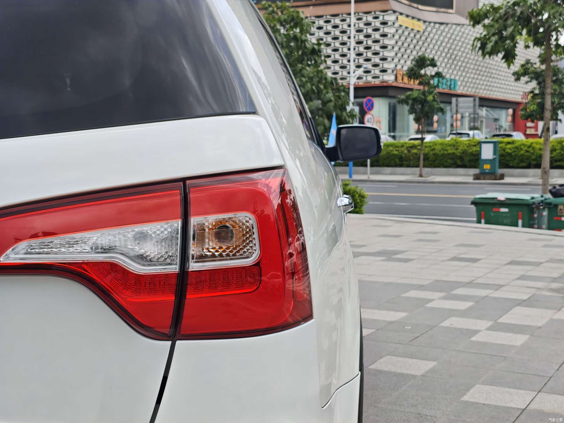 Kia 7, 2013 18
