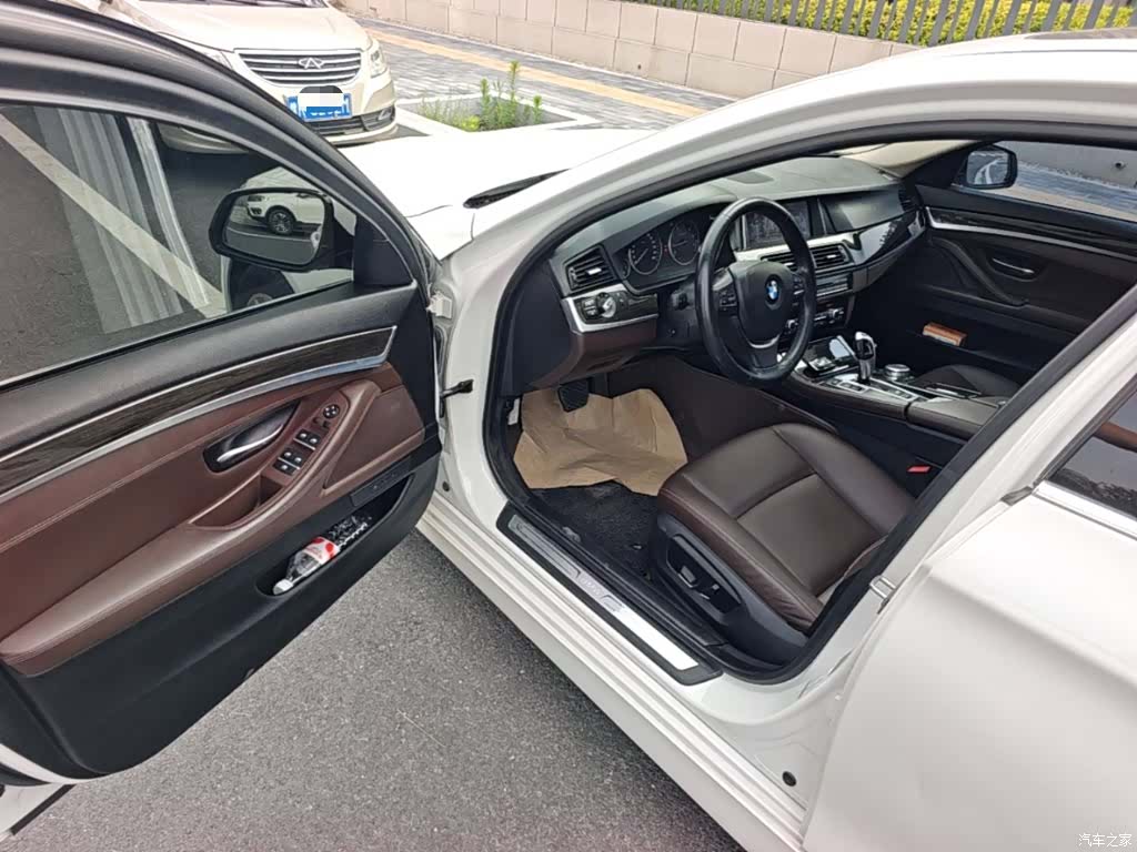 BMW 5 Series, 2015 16
