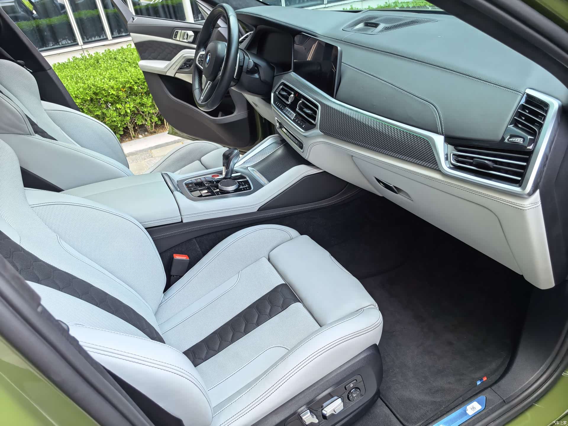 BMW X6, 2022 38
