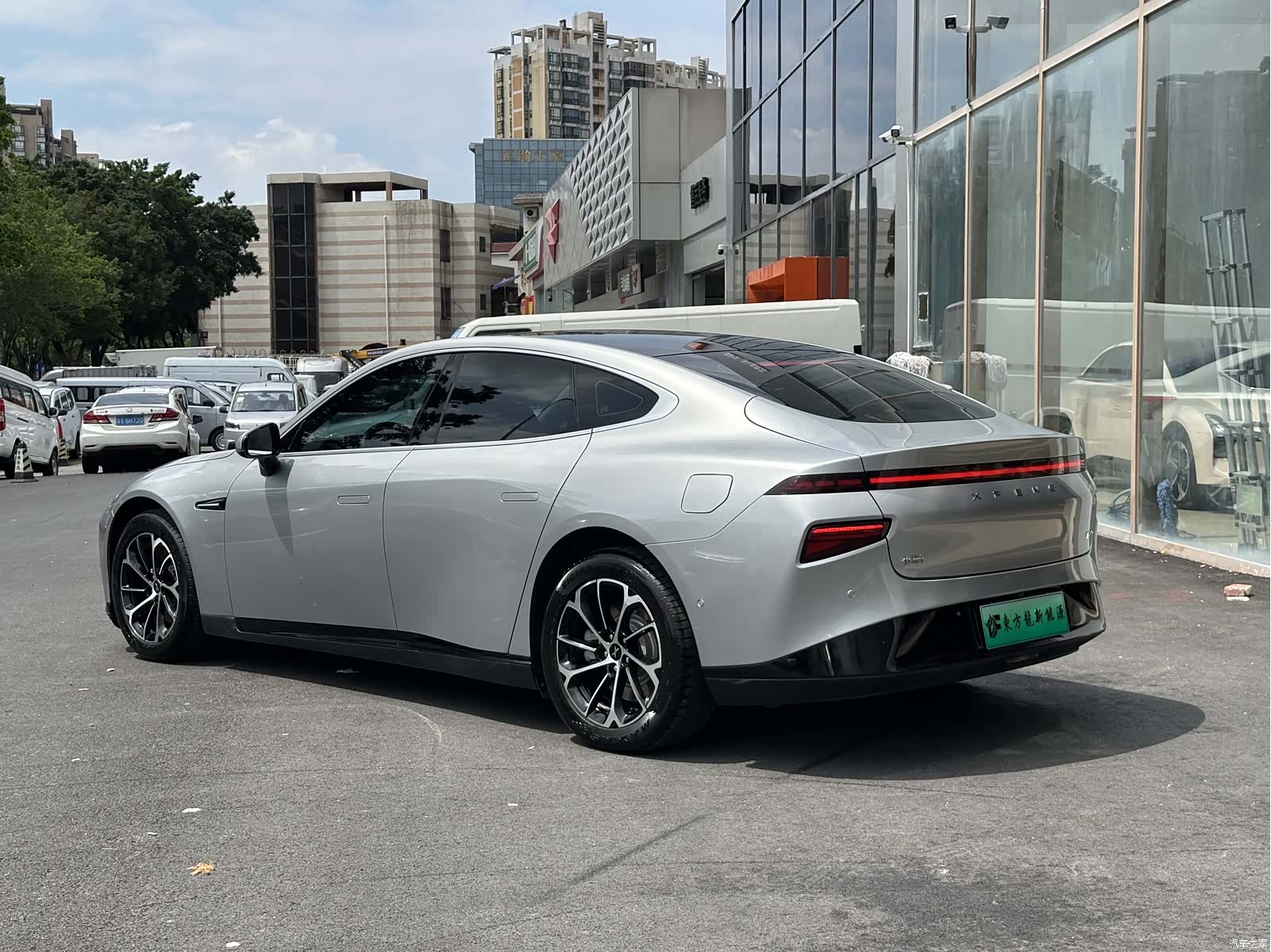 Xpeng P7, 2021 8