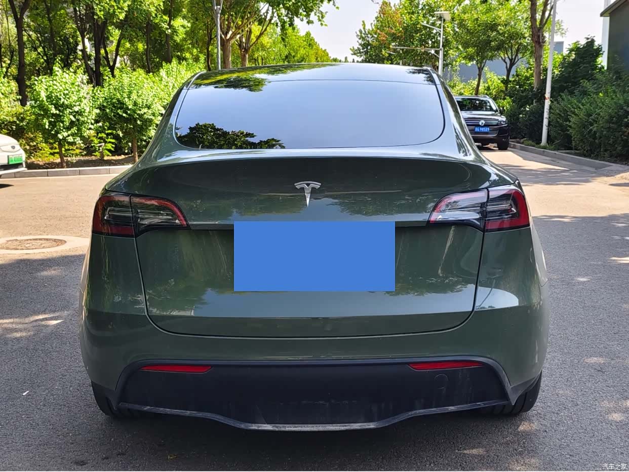 Tesla Model Y, 2024 все фото