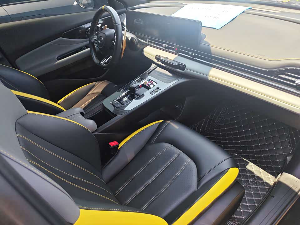 Trumpchi Shadow Leopard