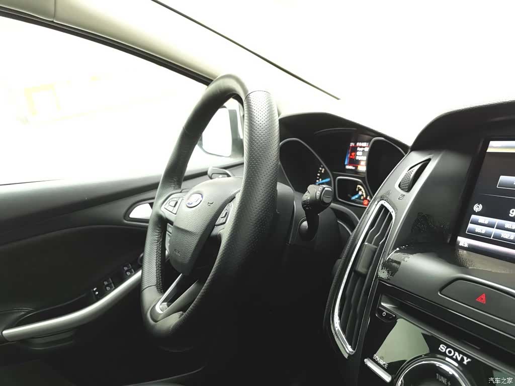 Ford Focus, 2016 22