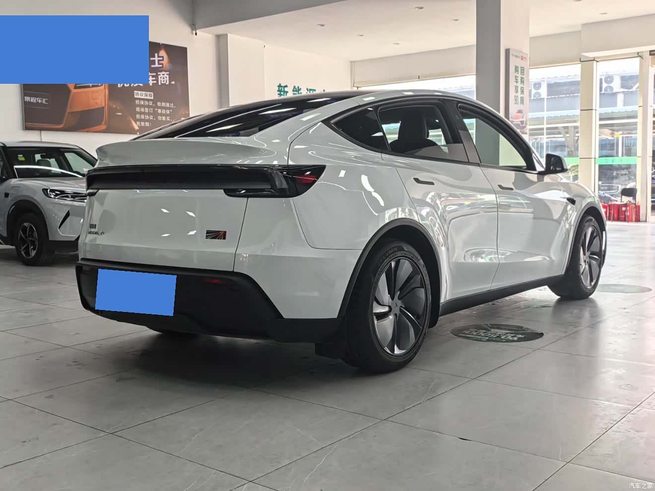 Tesla Model Y, 2025 12