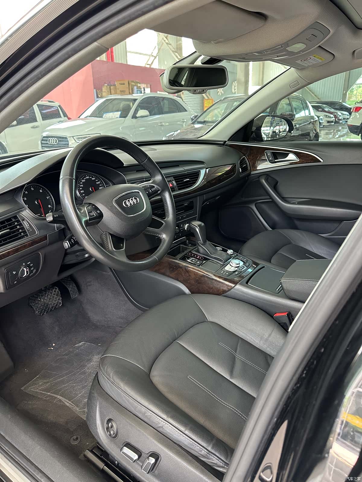 Audi A6L, 2018 4