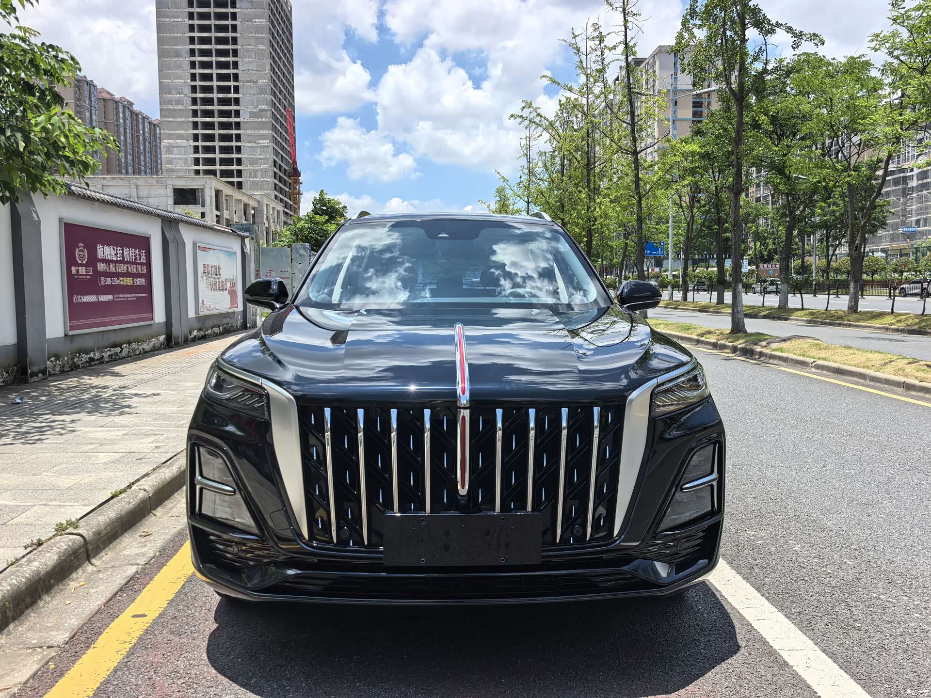 Hongqi HS5, 2024 2