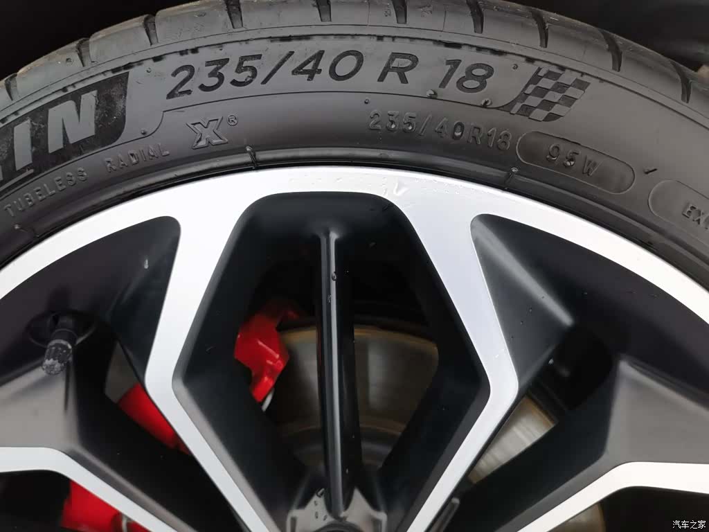 Ford Focus, 2019 24