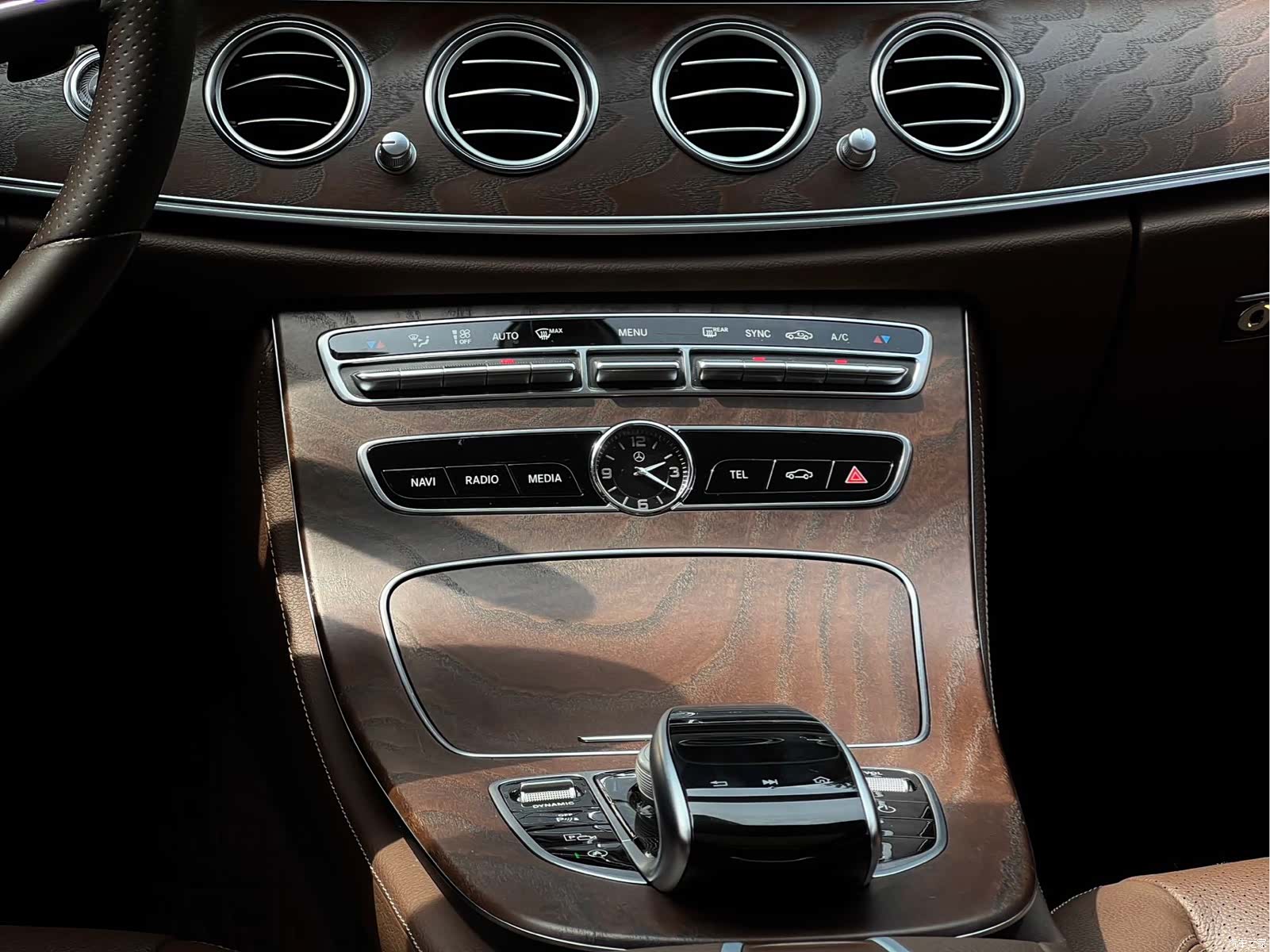 Mercedes-Benz E-Class, 2018 12