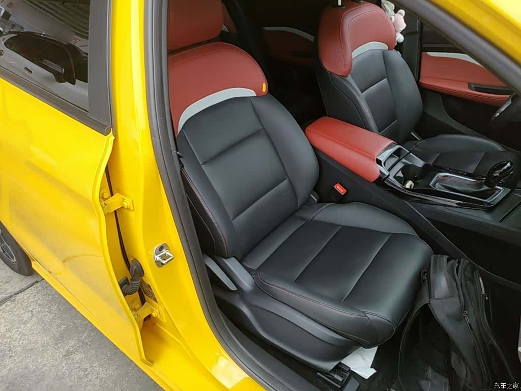 MG MG5, 2021 25