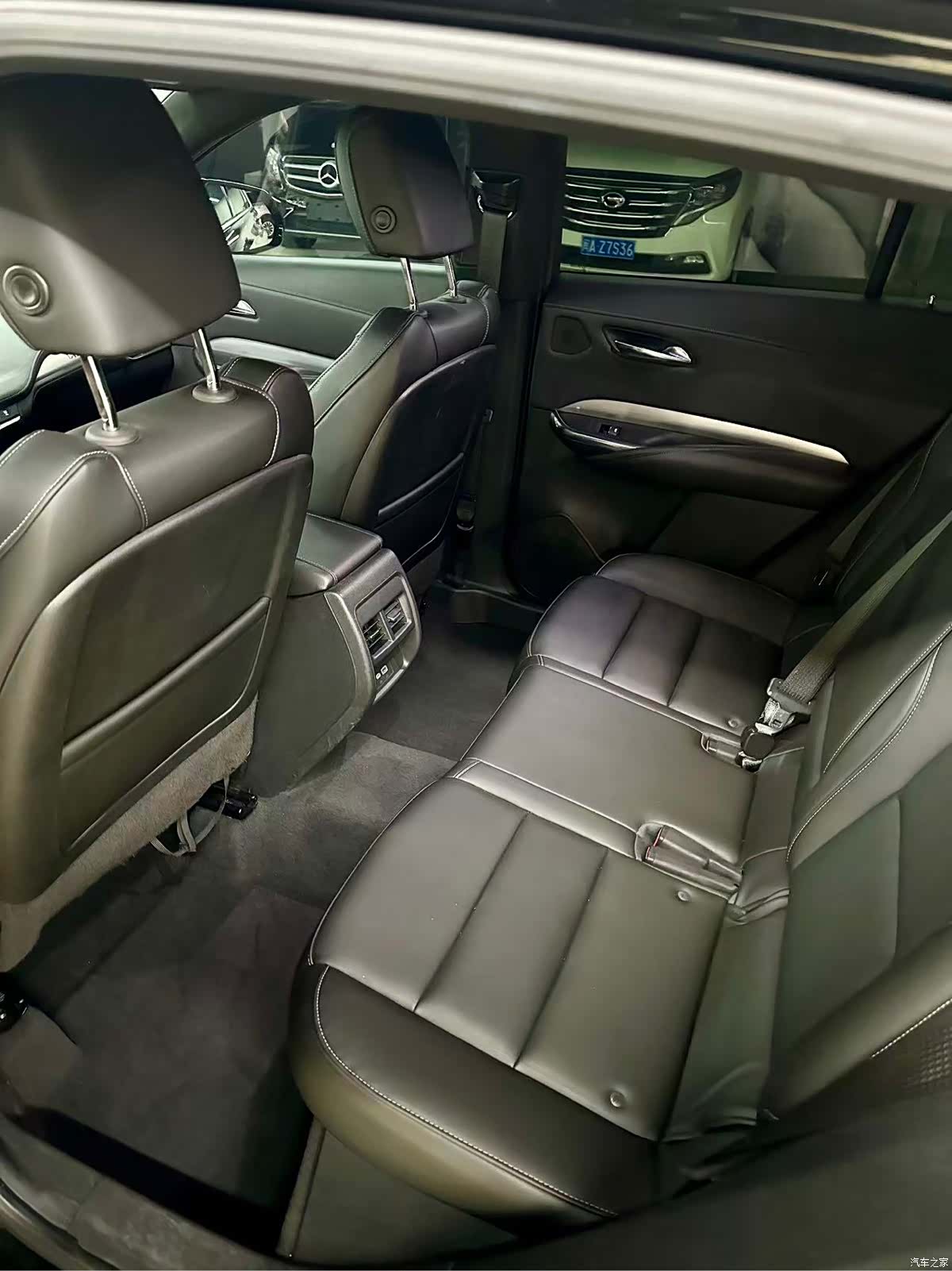Cadillac XT4, 2020 7