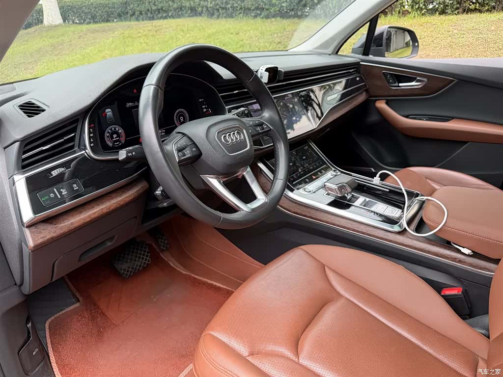 Audi Q7, 2022 7