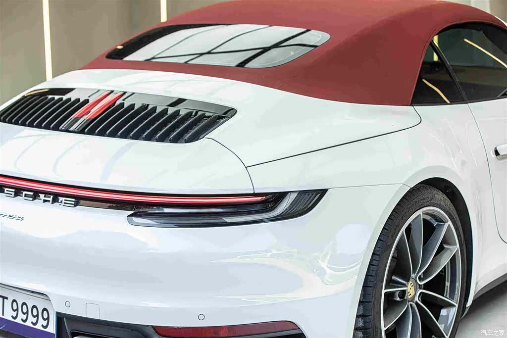 Porsche 911, 2020 7