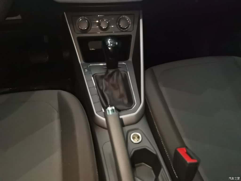 Volkswagen Polo, 2019 14