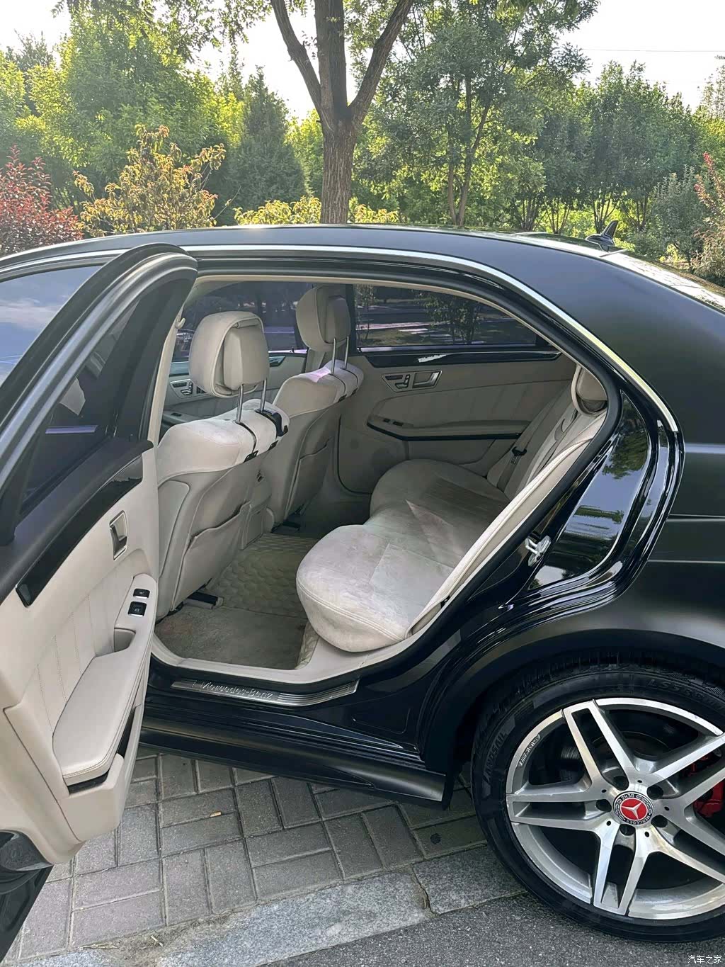 Mercedes-Benz E-Class, 2014 8