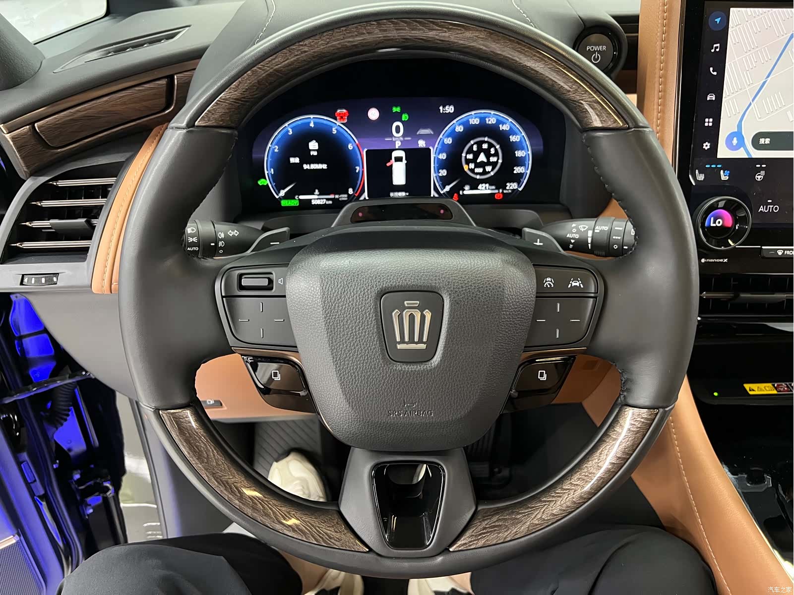 Toyota Vellfire, 2023 22