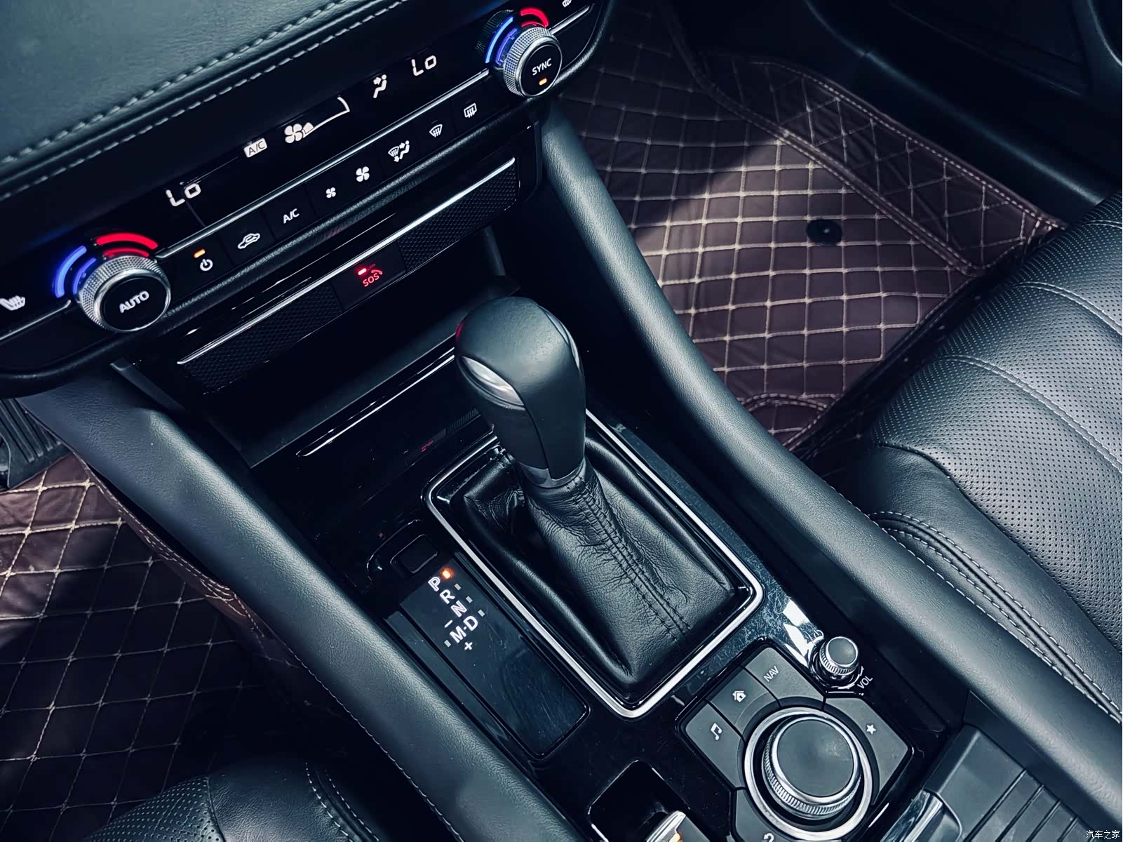Mazda Atenza, 2021 13