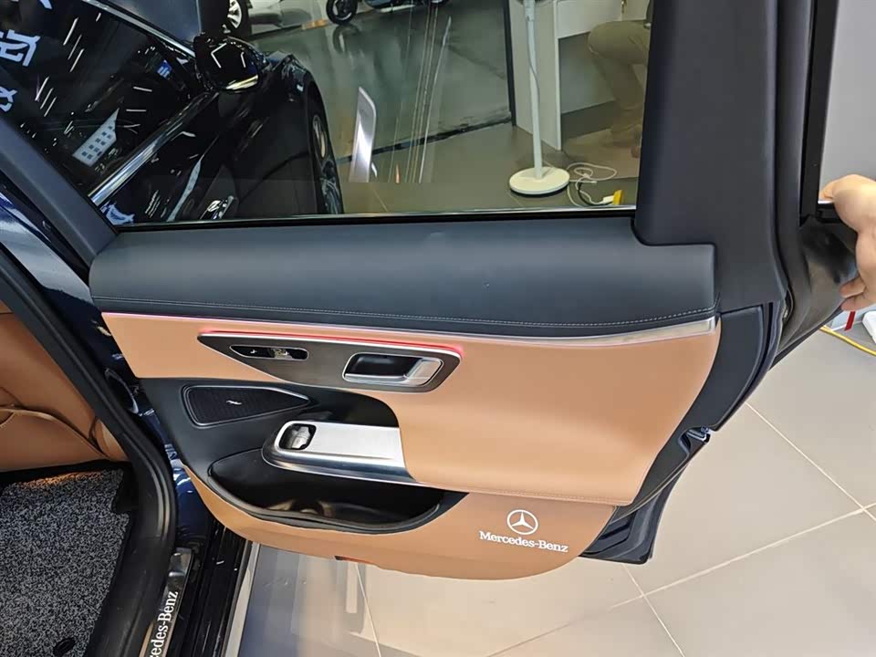 Mercedes-Benz E-class Mercedes-Benz E-class