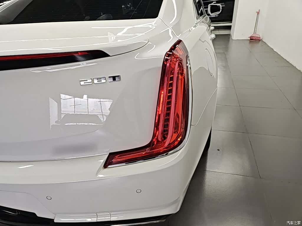 Cadillac XTS, 2019 8