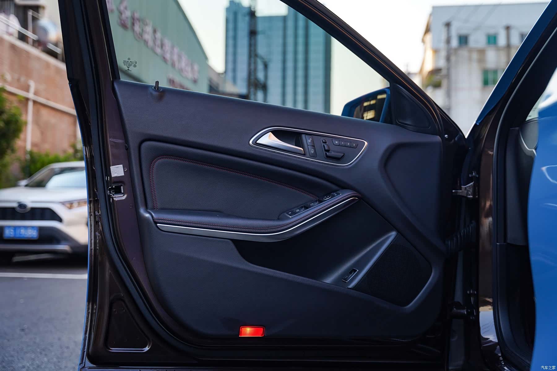 Mercedes-Benz GLA, 2017 8
