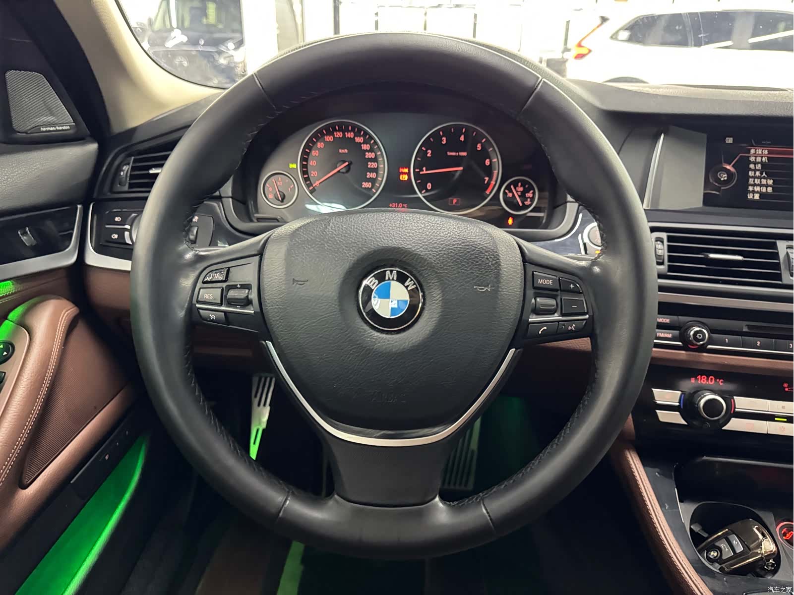 BMW 5 Series, 2016 13
