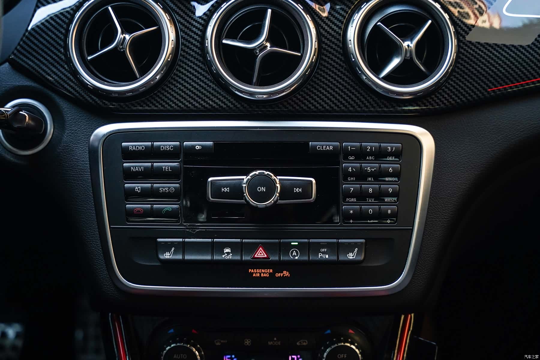 Mercedes-Benz GLA, 2017 13