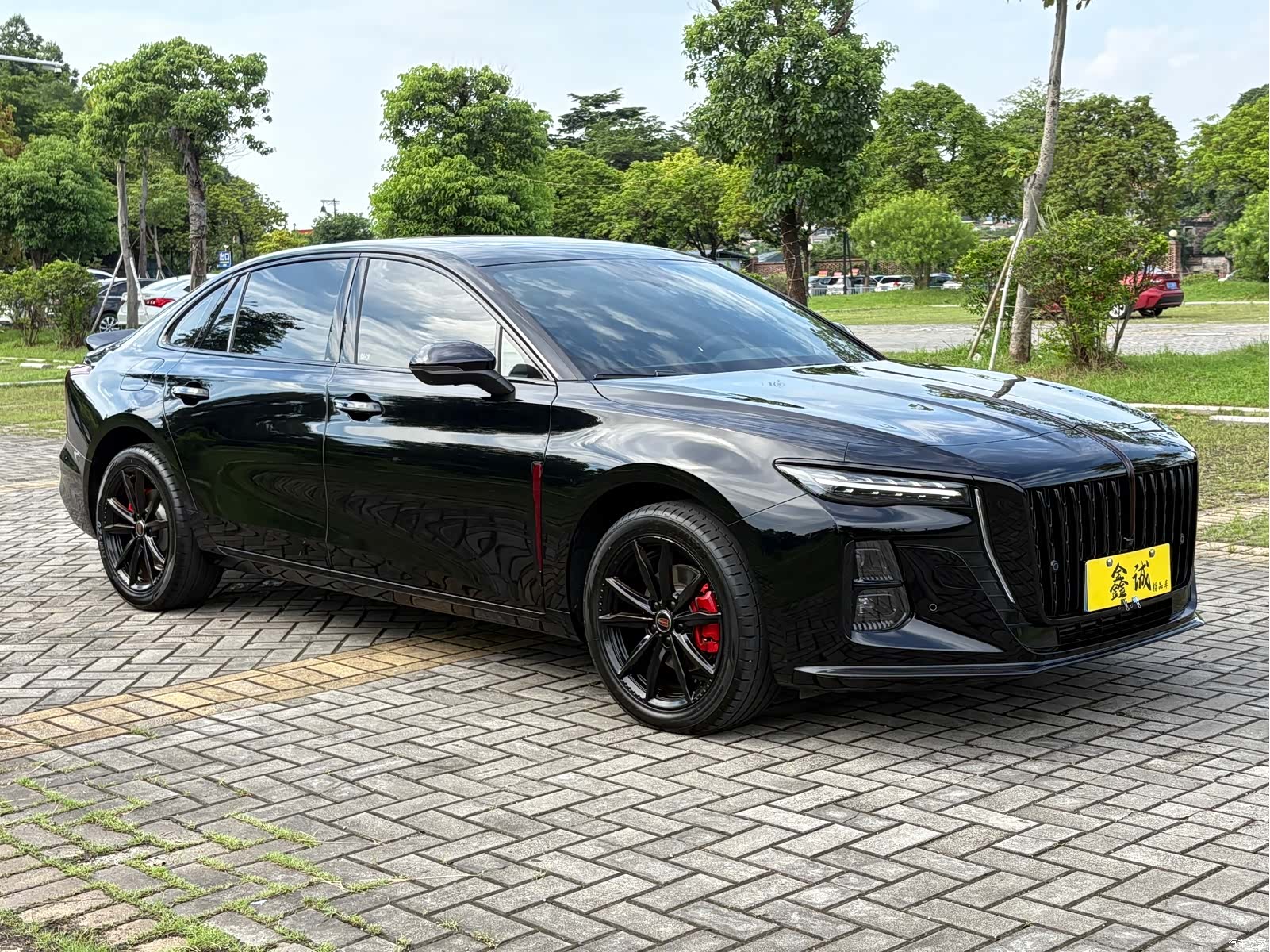 Hongqi H5, 2025 2