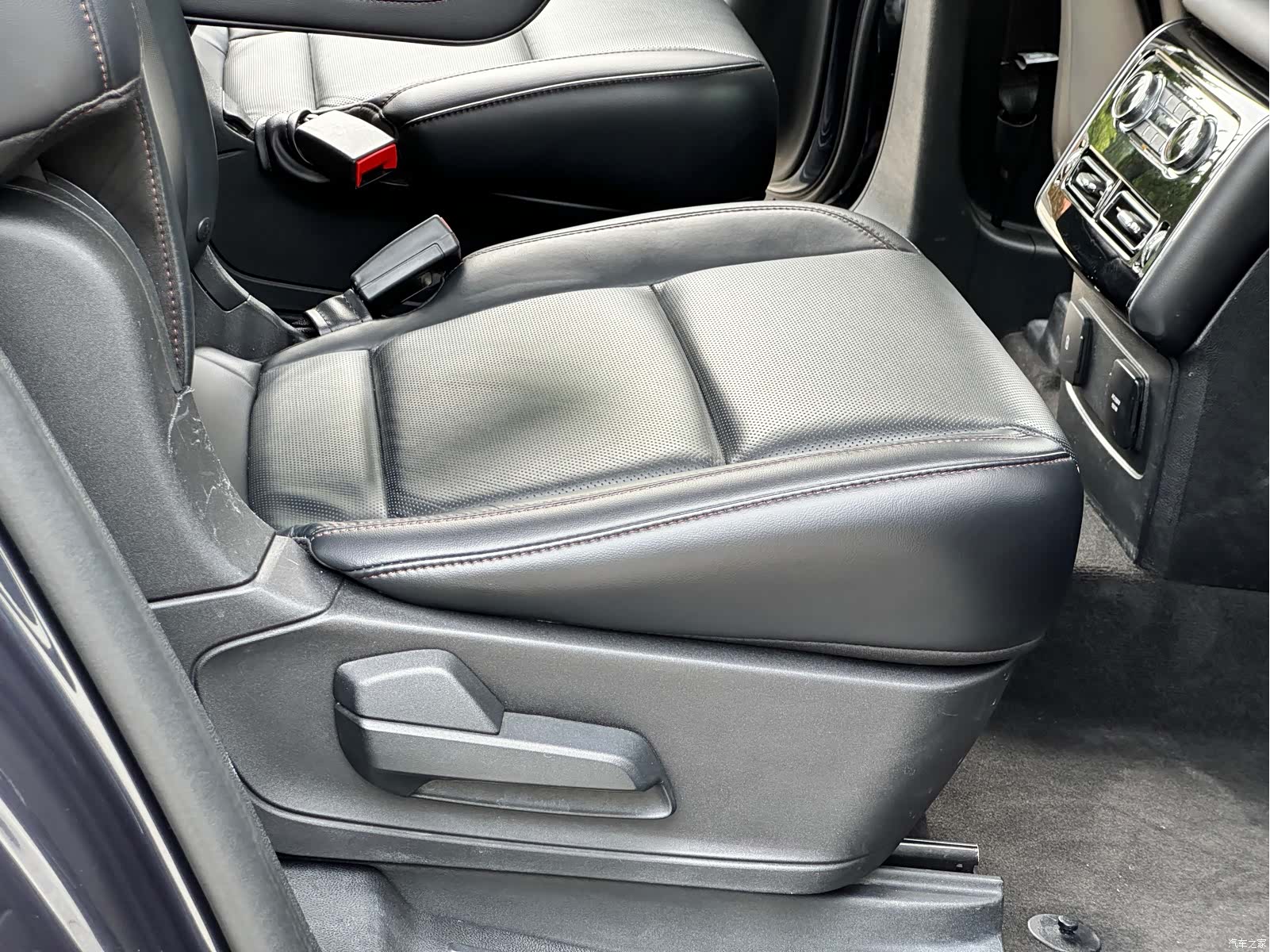Lincoln Aviator, 2021 20